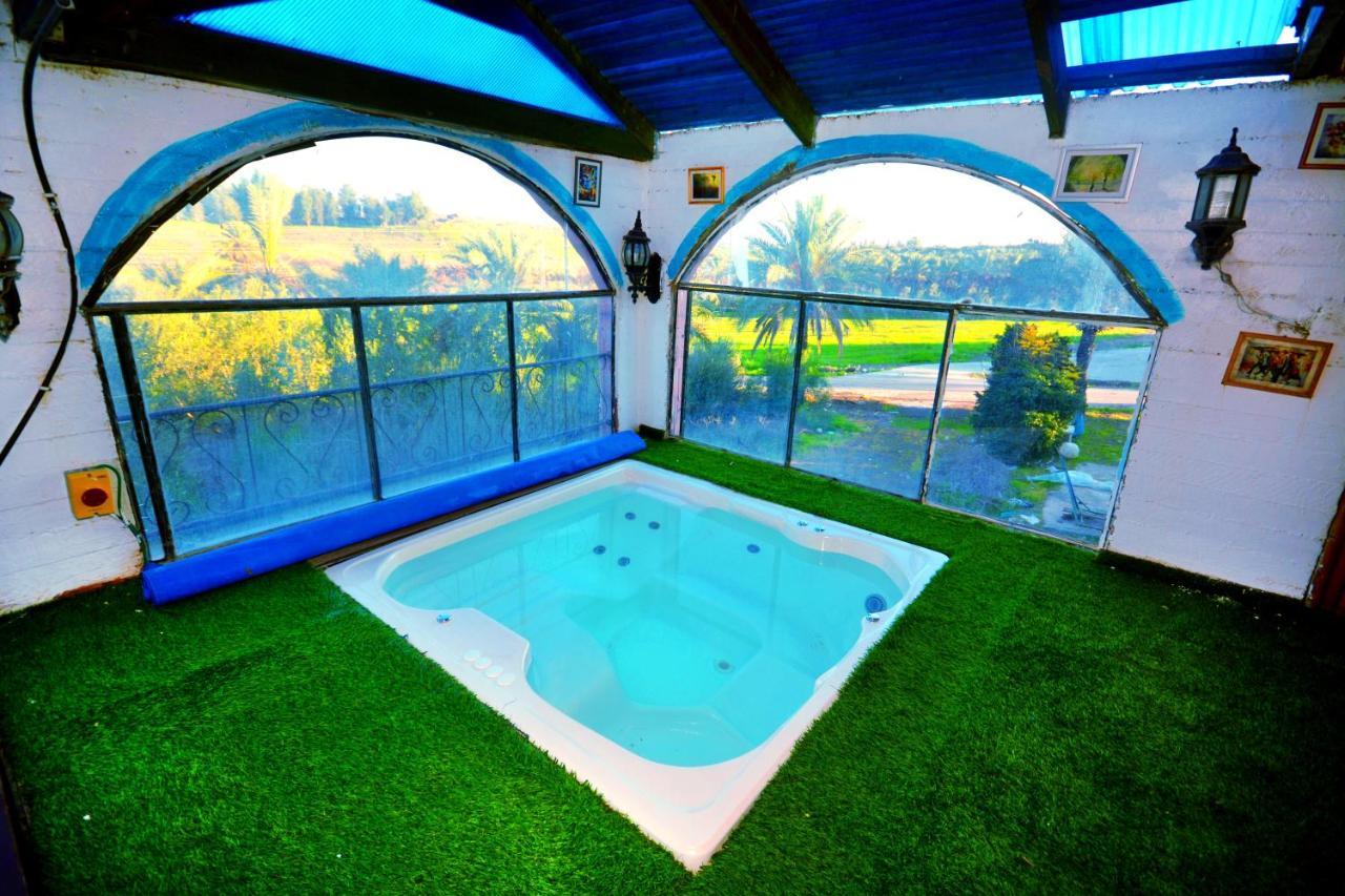 Family Cabin Menaẖemya Εξωτερικό φωτογραφία