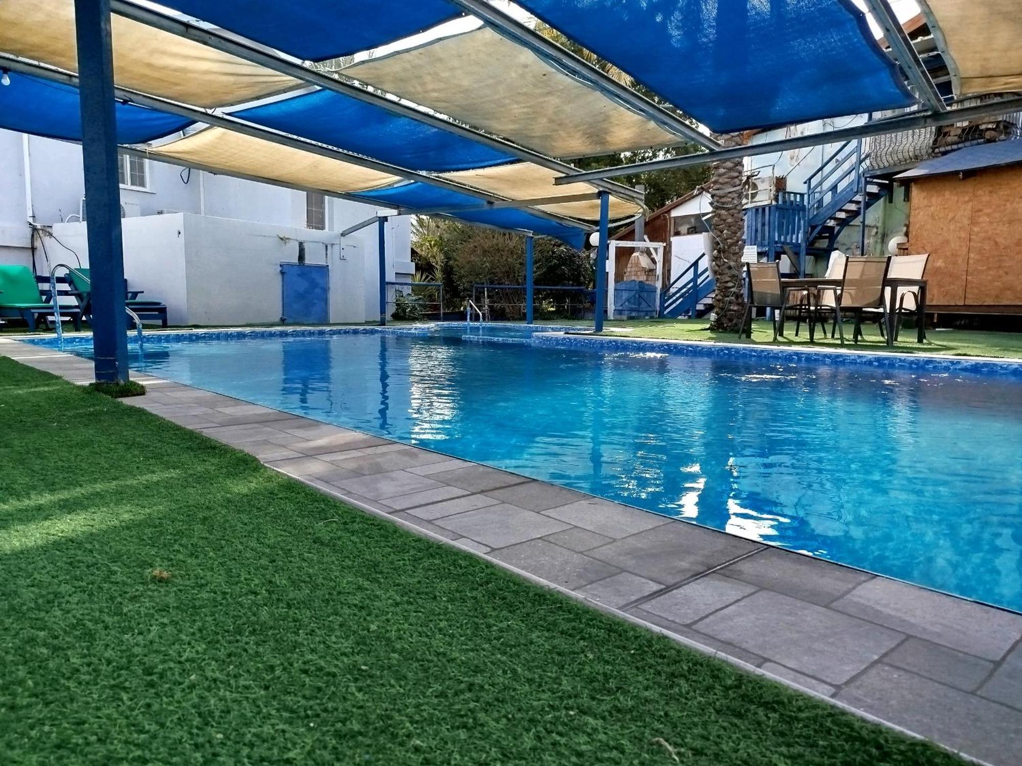 Family Cabin Menaẖemya Εξωτερικό φωτογραφία